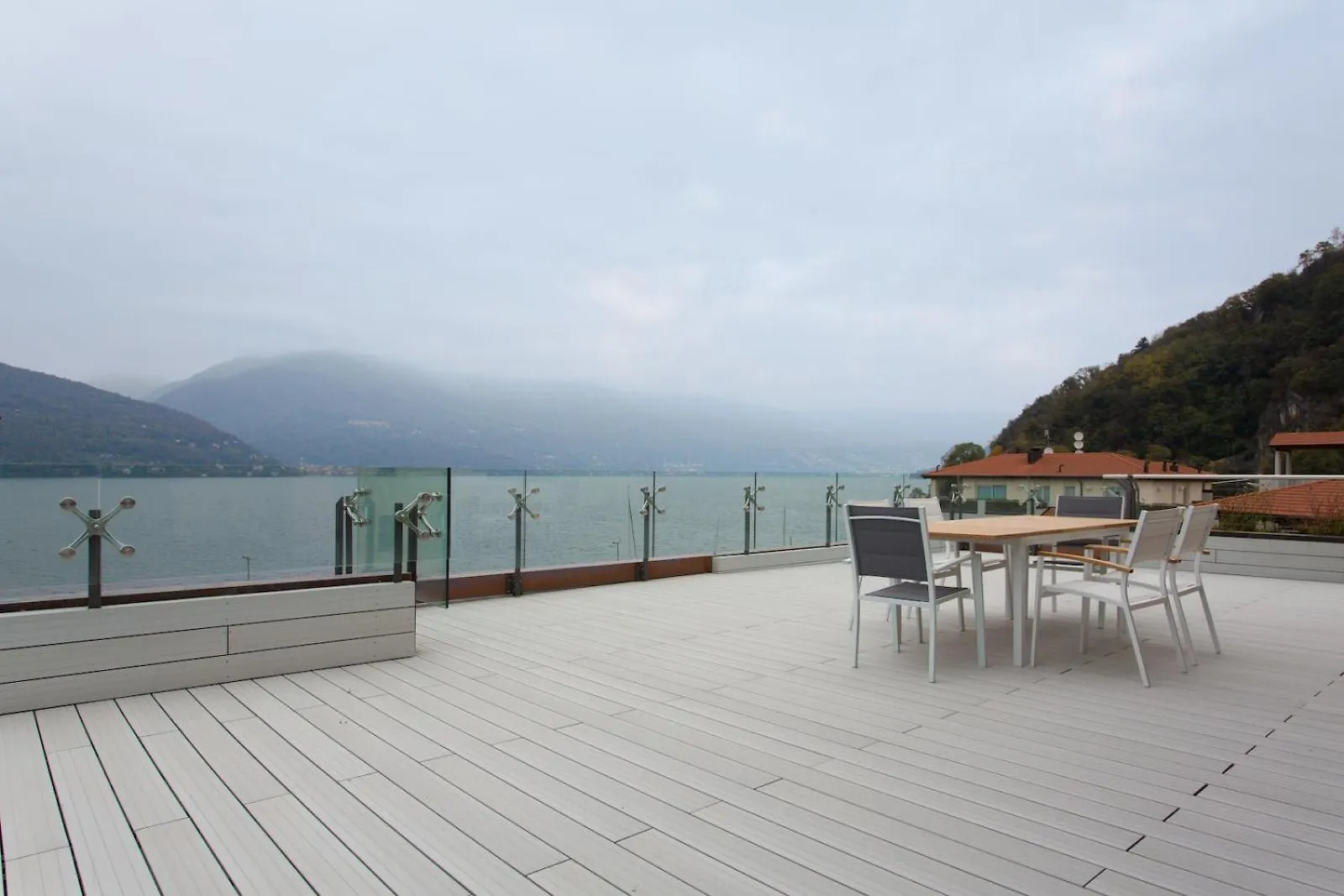 Golfo Gabella Lake Resort Maccagno Aparthotel