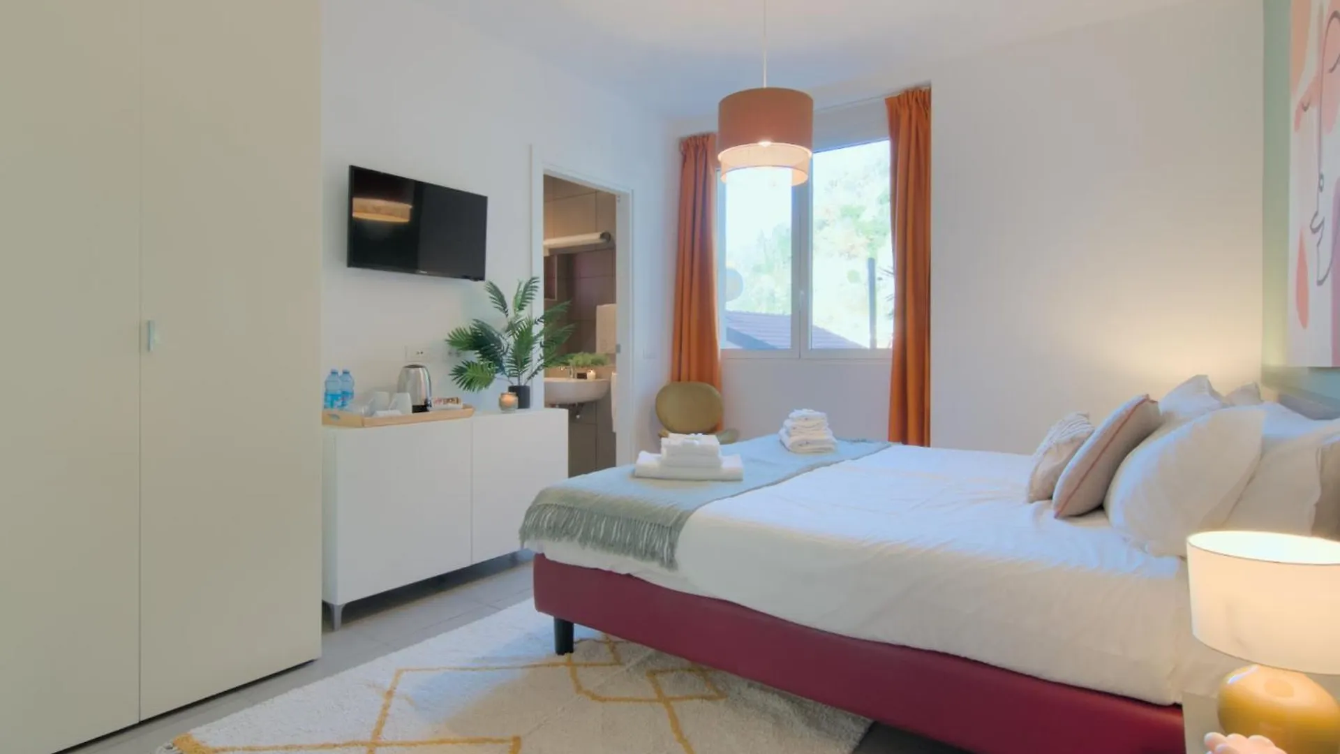 ** Aparthotel Golfo Gabella Lake Resort Maccagno Italy