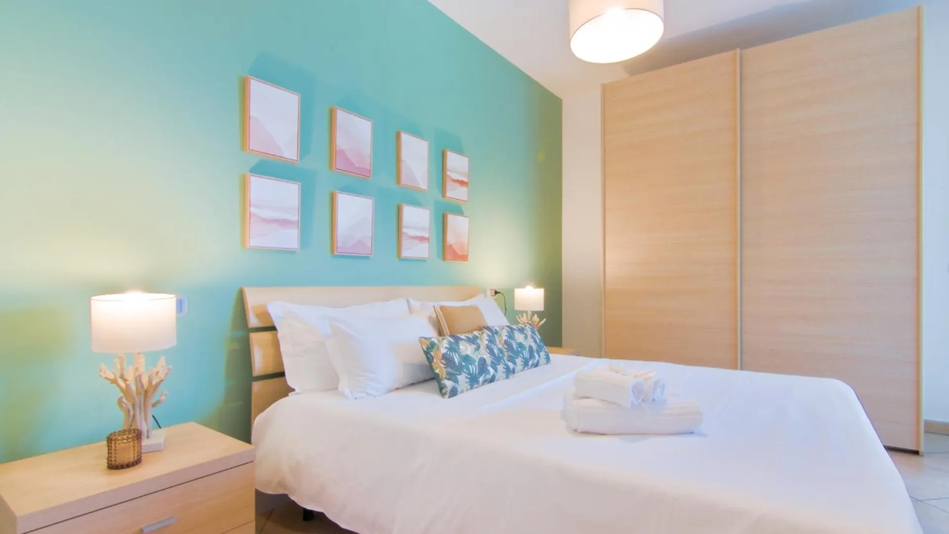** Aparthotel Golfo Gabella Lake Resort Maccagno Italy
