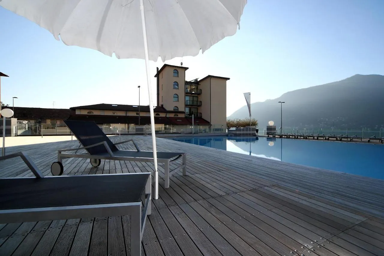 Golfo Gabella Lake Resort Maccagno Italy